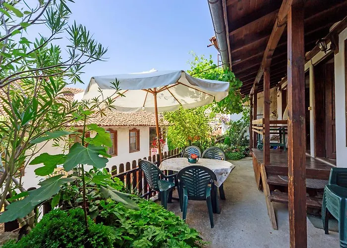 Pensiune Pashov Veliko Tărnovo